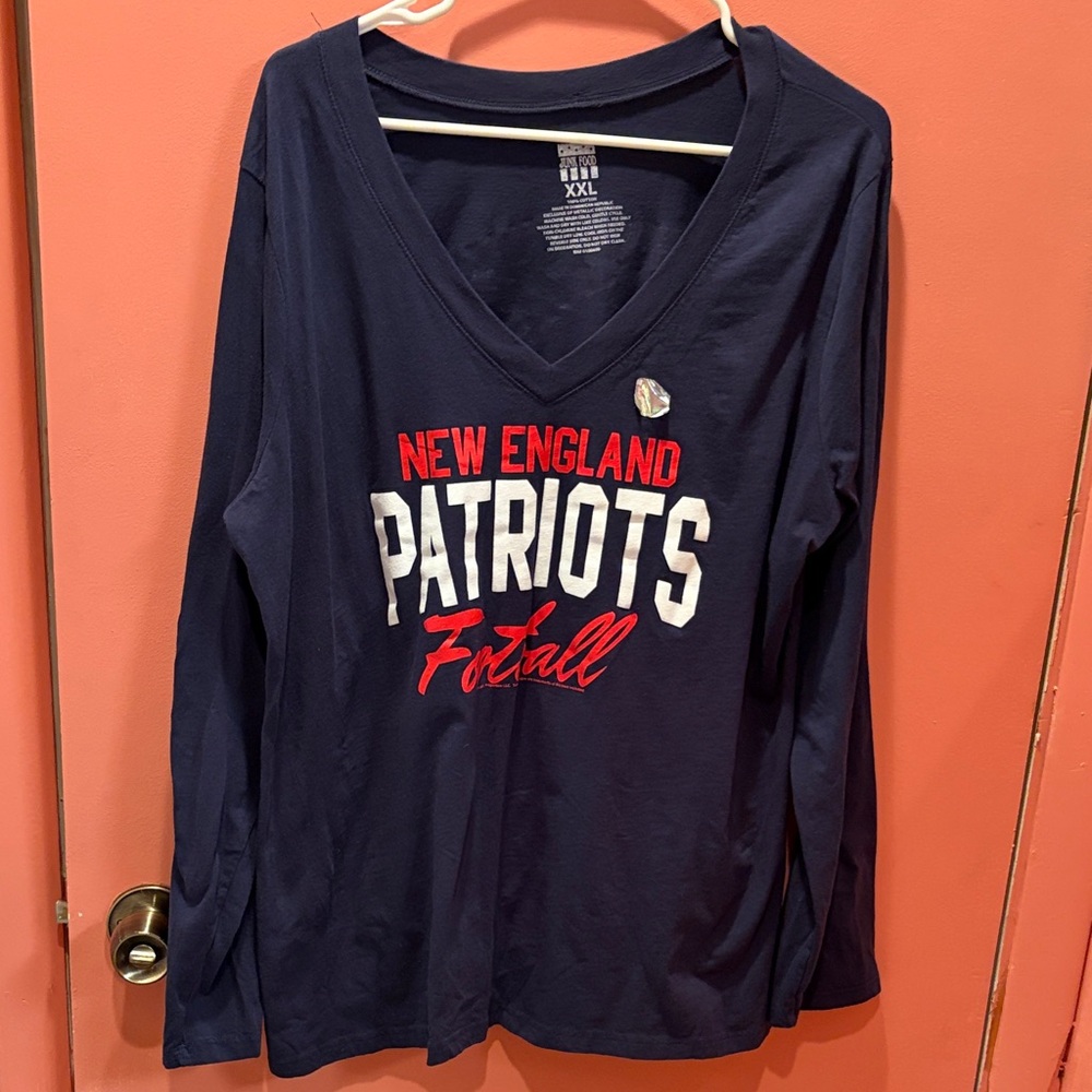 Junk Food Clothing Navy New England Patriots Long Sleeve Tee.   XXL.     $25